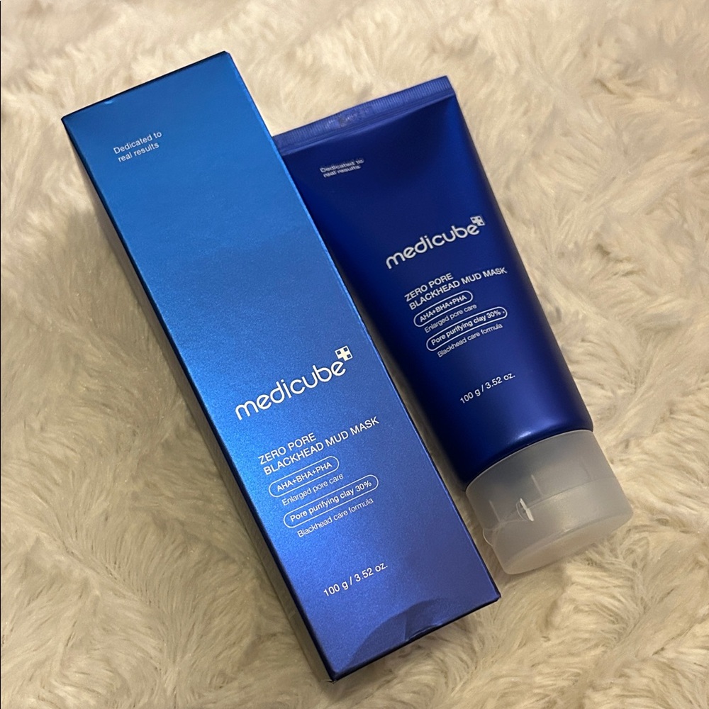 NEW medicube Zero Pore Blackhead Mud Mask - Picture 7 of 9